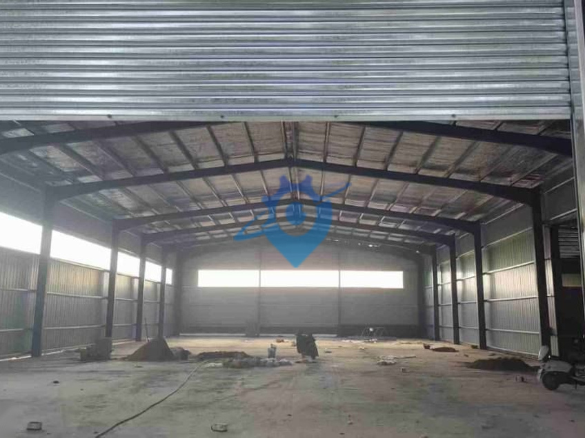 全新钢构厂房仓库新建950平方钢构厂房，交通方便，价格优惠